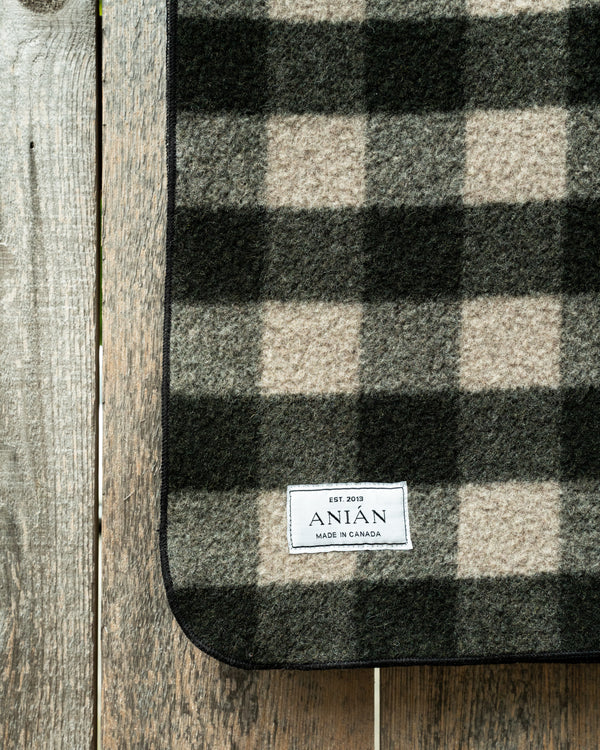 Agnello Wool Blanket - ANIÁN